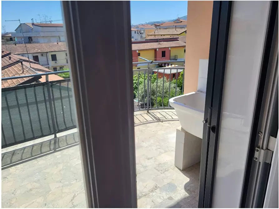 Immagine 5 di Appartamento in vendita  in Via Magna Grecia, 16 a Corigliano-Rossano