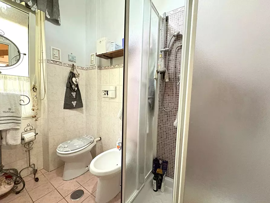 Immagine 13 di Appartamento in vendita  in Via Fonte Buono, 104 a Roma