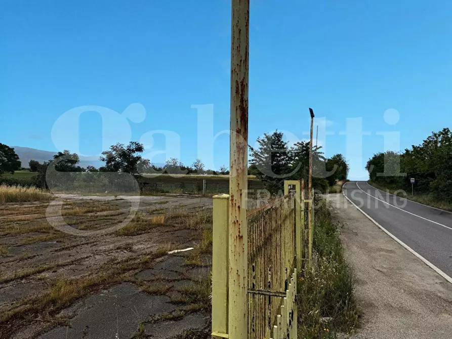 Immagine 7 di Terreno residenziale in vendita  in Strada Provinciale 141 a Pastorano