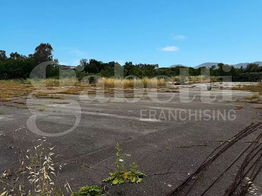 Immagine 2 di Terreno residenziale in vendita  in Strada Provinciale 141 a Pastorano