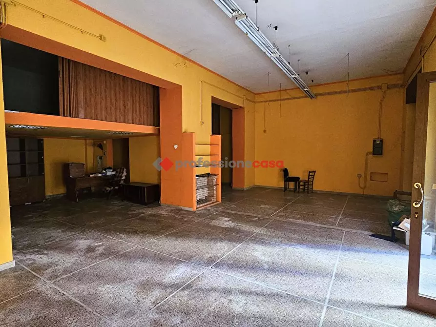 Immagine 4 di Negozio in vendita  in Via XXV Aprile, 34 a Foggia