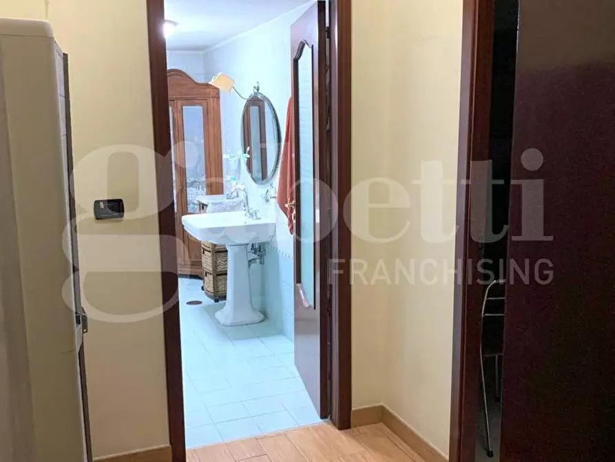 Immagine 11 di Appartamento in vendita  in Via macedonio melloni a Napoli