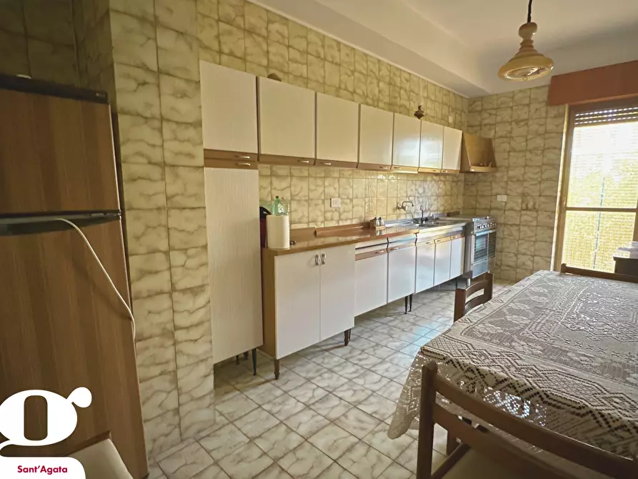 Immagine 11 di Palazzo in vendita  in Via COSENZ, 131 a Sant'agata Di Militello