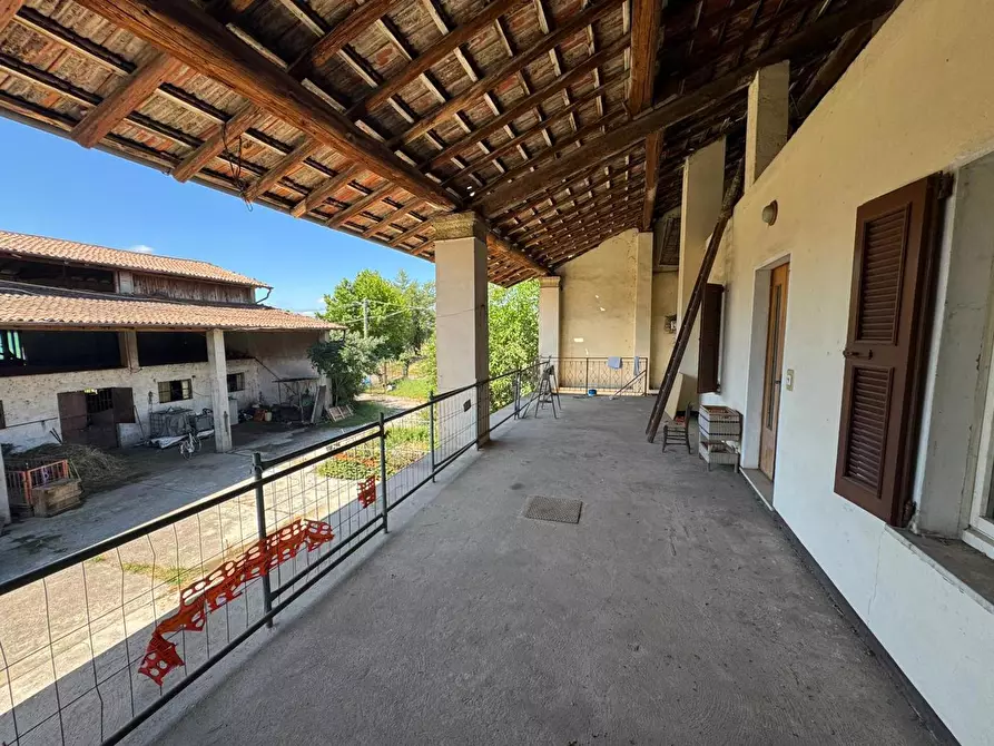 Immagine 8 di Rustico / casale in vendita  in Via pedrocchetta, 7 a Cazzago San Martino