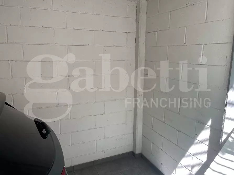 Immagine 6 di Box auto in vendita  in Via San DonÃ , . a Venezia