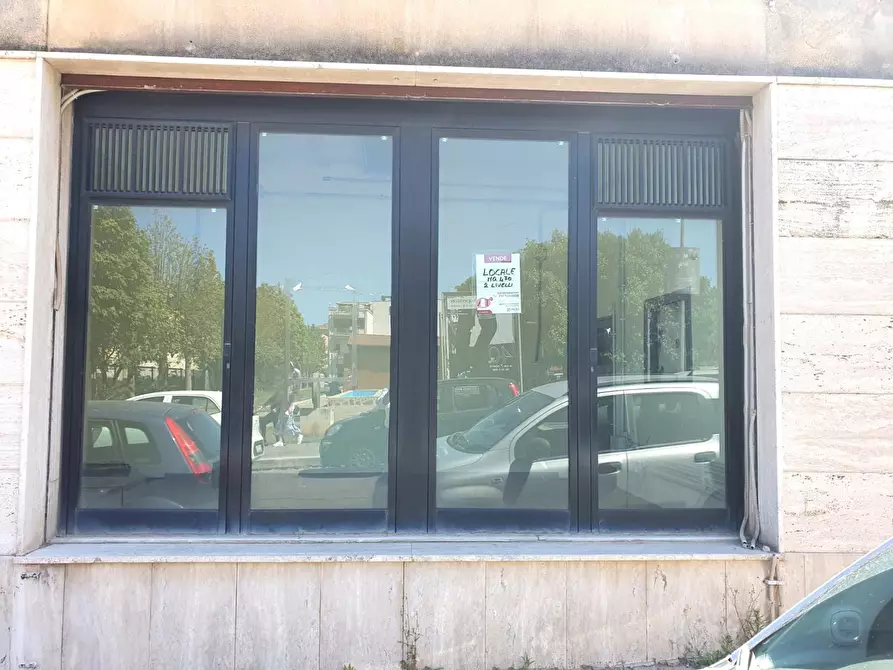 Immagine 7 di Negozio in vendita  in Viale della Regione, 23/A a Partinico