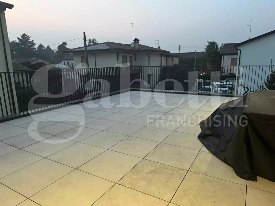 Immagine 8 di Appartamento in vendita  in Via BRENTA, SNC a Castelfranco Veneto