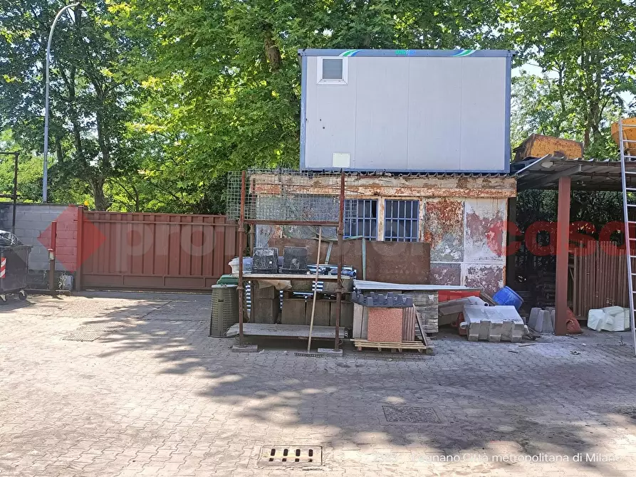 Immagine 5 di Palazzo in vendita  in Via emilia, snc a Legnano