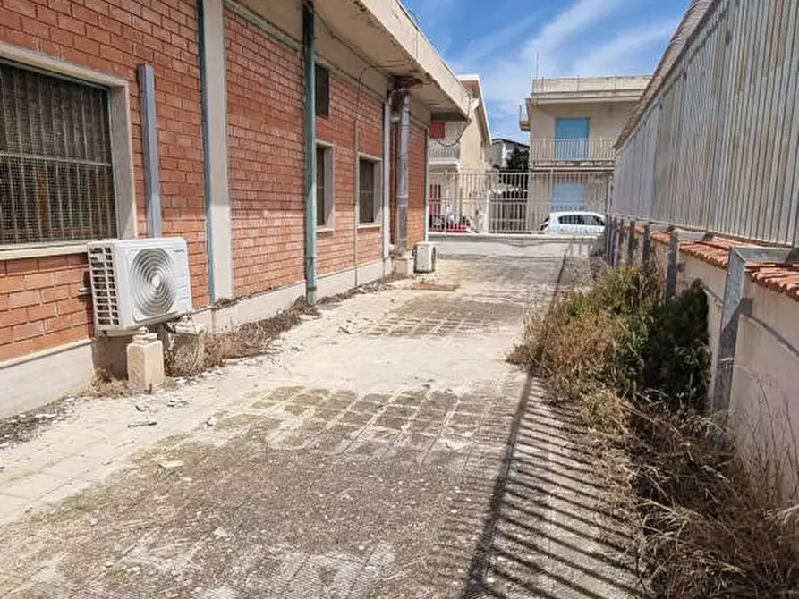 Immagine 9 di Palazzo in vendita  in Via Beatrice Cava d'Aliga, 6 a Scicli