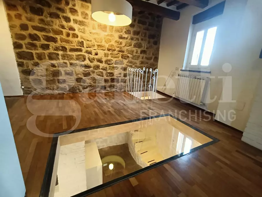 Immagine 3 di Castello in affitto  in Piazza DEL CASTELLO, 1 a Torgiano
