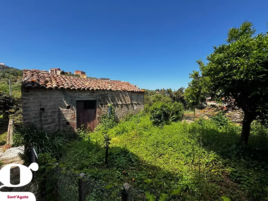 Immagine 9 di Palazzo in vendita  in Contrada GAGLIO, SNC a Sant'agata Di Militello