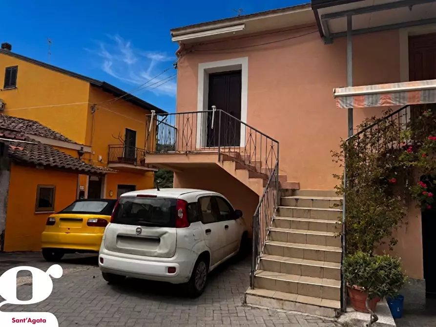 Immagine 8 di Palazzo in vendita  in Contrada GAGLIO, SNC a Sant'agata Di Militello