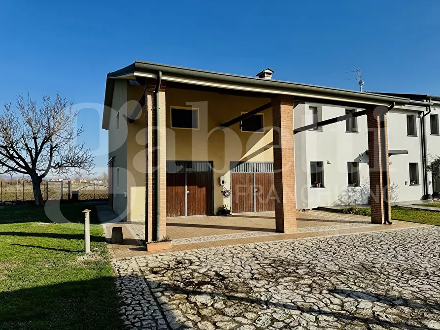 Immagine 3 di Casa bifamiliare in vendita  in Via Crearo, 57/2 a Noventa Vicentina
