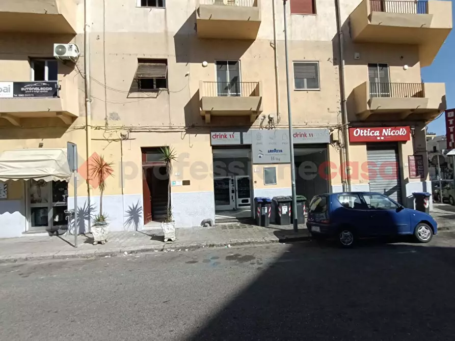 Immagine 1 di Negozio in vendita  in Via muratori, 28 a Reggio Di Calabria
