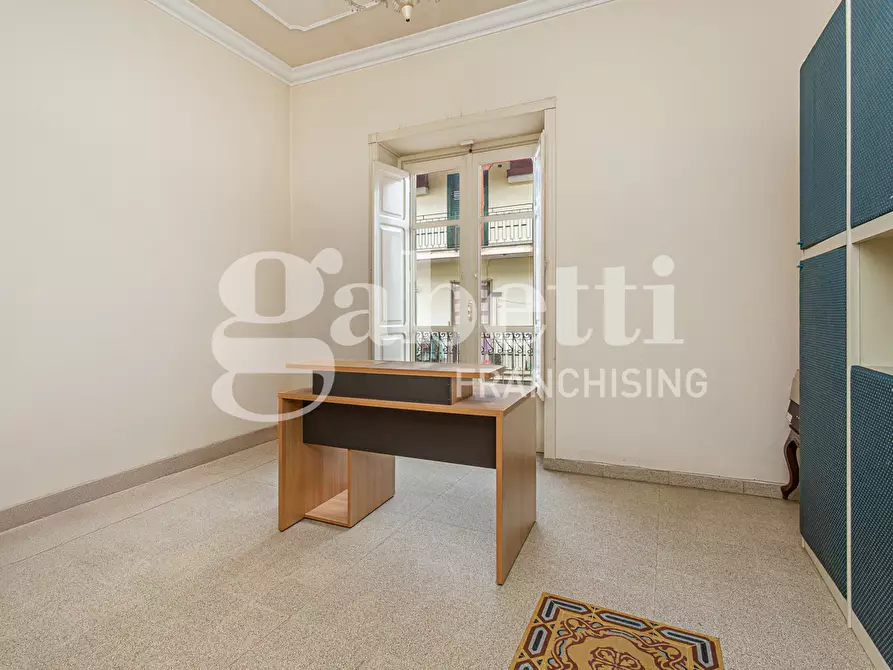 Immagine 16 di Palazzo in vendita  in Via Carmine Buonomo a Frattamaggiore