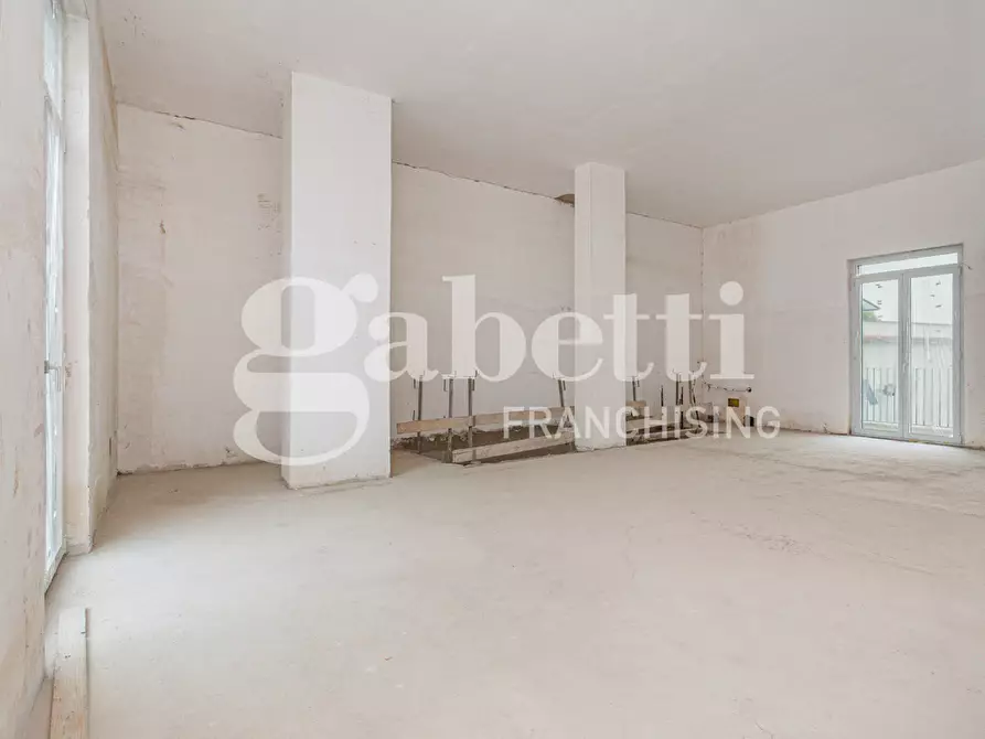 Immagine 7 di Palazzo in affitto  in Via Vittorio Emanuele III a Frattamaggiore