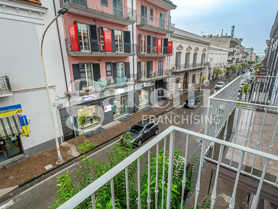 Immagine 9 di Palazzo in affitto  in Via Vittorio Emanuele III a Frattamaggiore