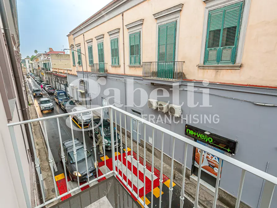 Immagine 16 di Palazzo in affitto  in Via Vittorio Emanuele III a Frattamaggiore