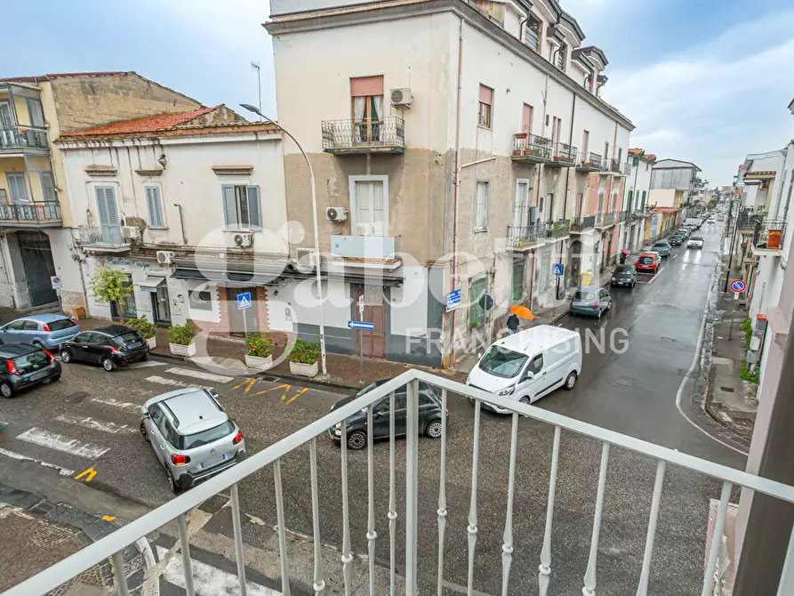 Immagine 17 di Palazzo in affitto  in Via Vittorio Emanuele III a Frattamaggiore