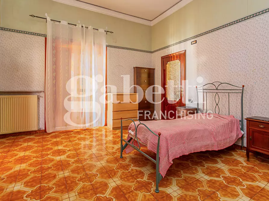 Immagine 8 di Palazzo in vendita  in Via Cumana a Frattamaggiore