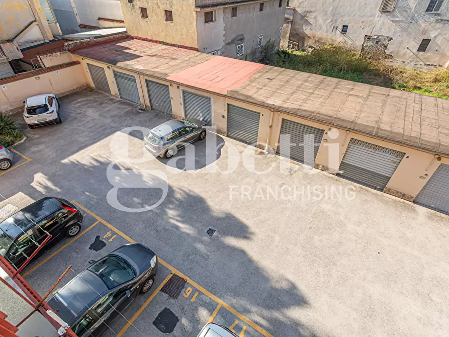 Immagine 13 di Appartamento in vendita  in Via Vincenzo Cimmino a Grumo Nevano