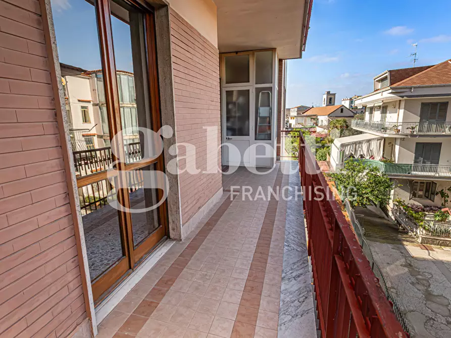 Immagine 11 di Appartamento in vendita  in Via Vincenzo Cimmino a Grumo Nevano