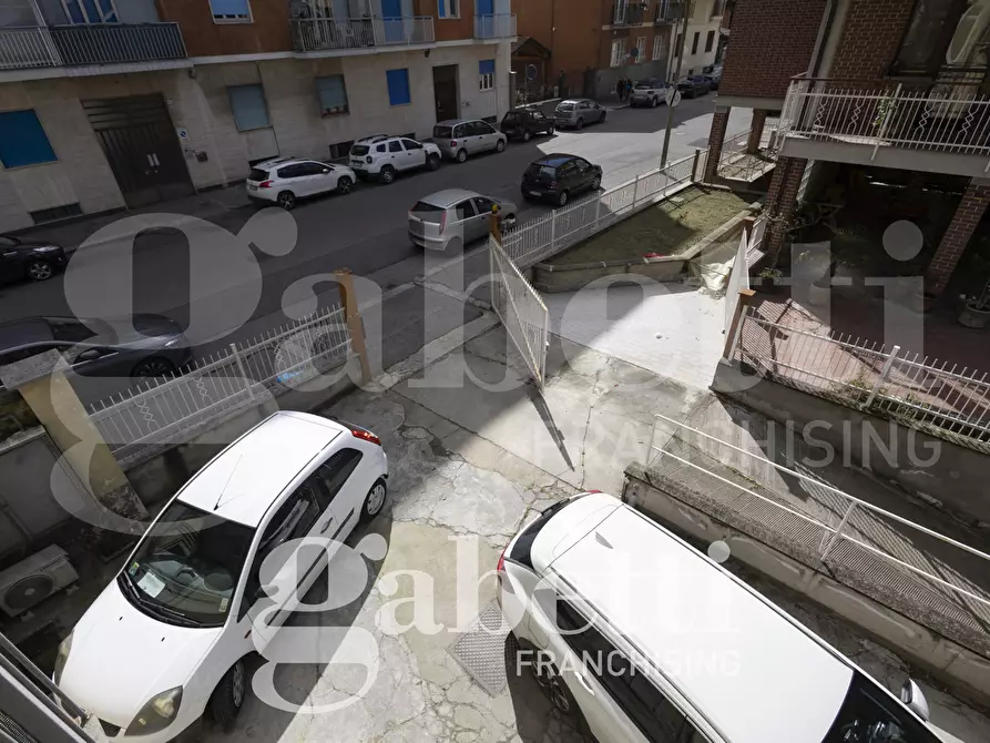 Immagine 18 di Negozio in vendita  in Via Vandalino, 142 a Torino