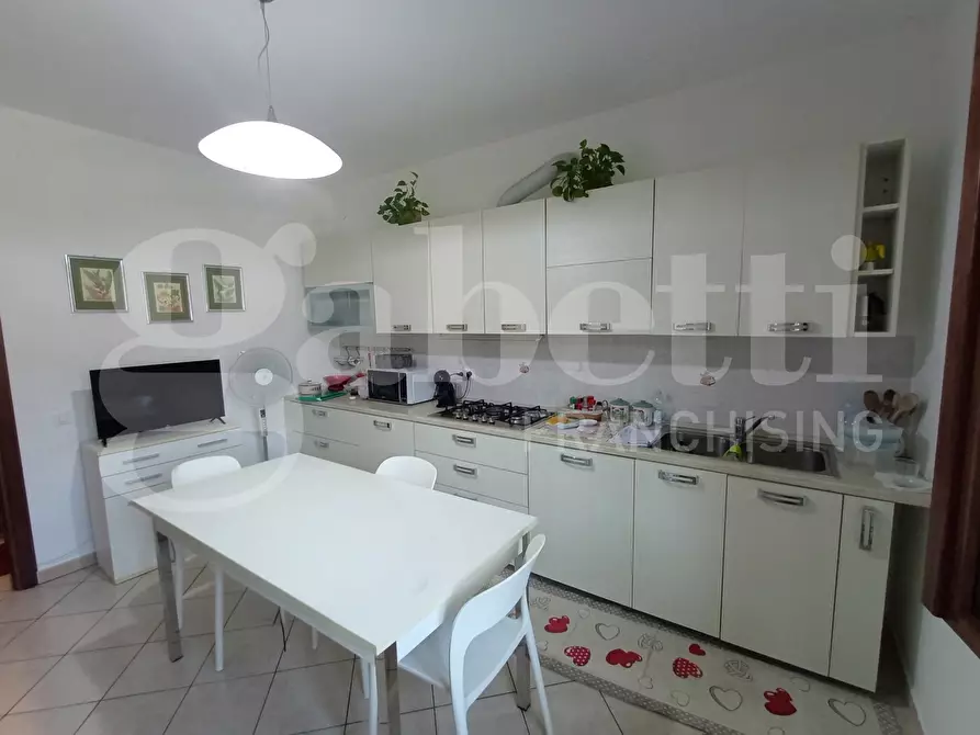 Immagine 3 di Appartamento in vendita  in Via CAVARZERE   Via dei Martiri, 59 a Cavarzere