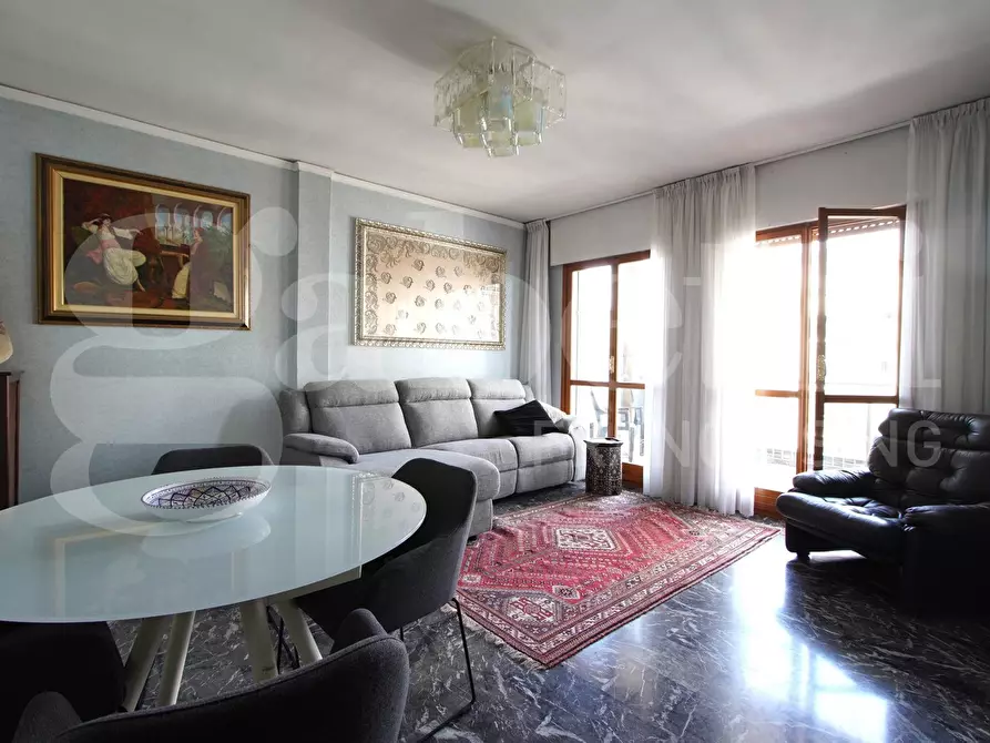 Immagine 3 di Appartamento in vendita  in Corso del Popolo, . a Venezia