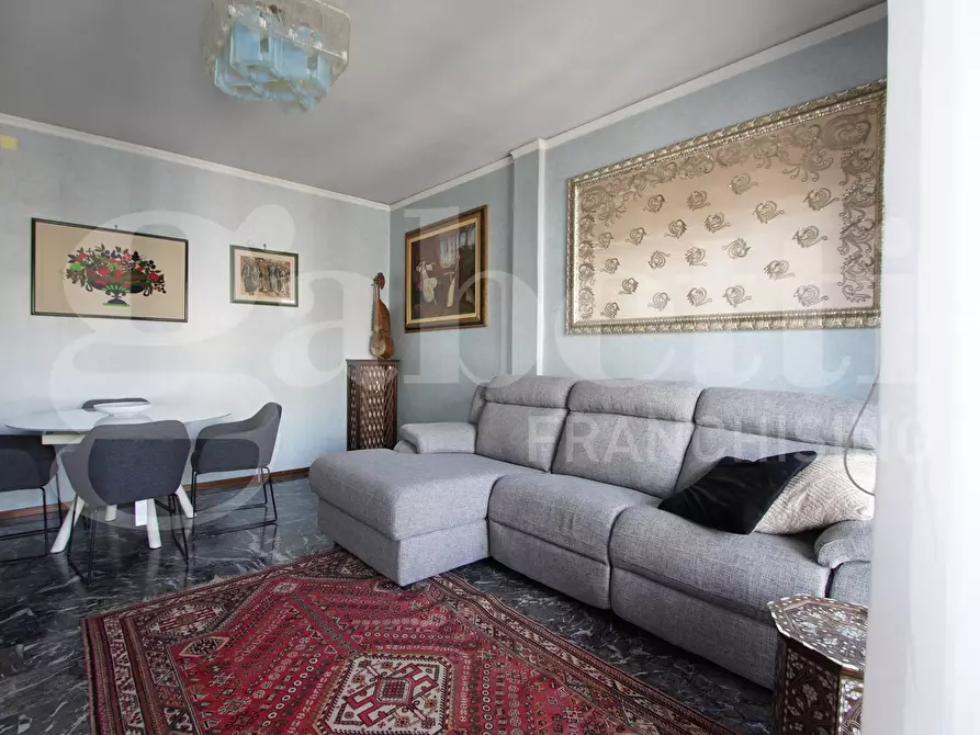 Immagine 2 di Appartamento in vendita  in Corso del Popolo, . a Venezia