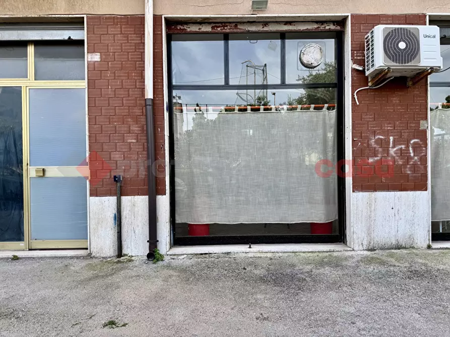 Immagine 6 di Bar / Ristorante in affitto  in Via alessandro specchi, 96 a Siracusa