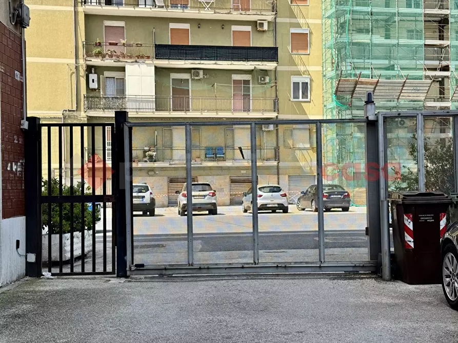 Immagine 3 di Bar / Ristorante in affitto  in Via alessandro specchi, 96 a Siracusa