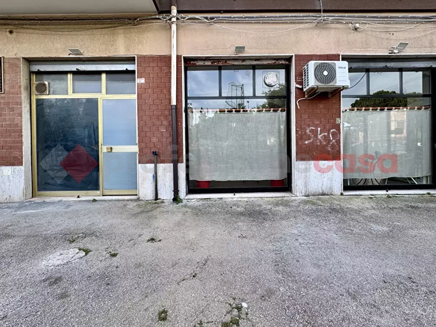 Immagine 8 di Bar / Ristorante in affitto  in Via alessandro specchi, 96 a Siracusa