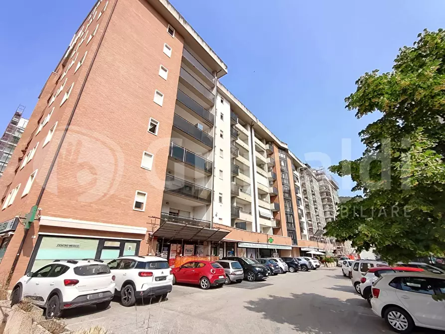 Immagine 4 di Ufficio in vendita  in Via Antonio Gramsci, 8A a Corciano