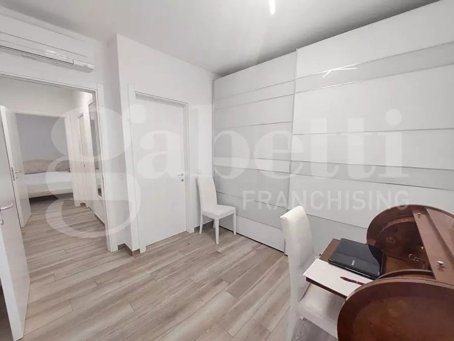 Immagine 22 di Appartamento in vendita  in Via Emilia, 2 a Alba Adriatica
