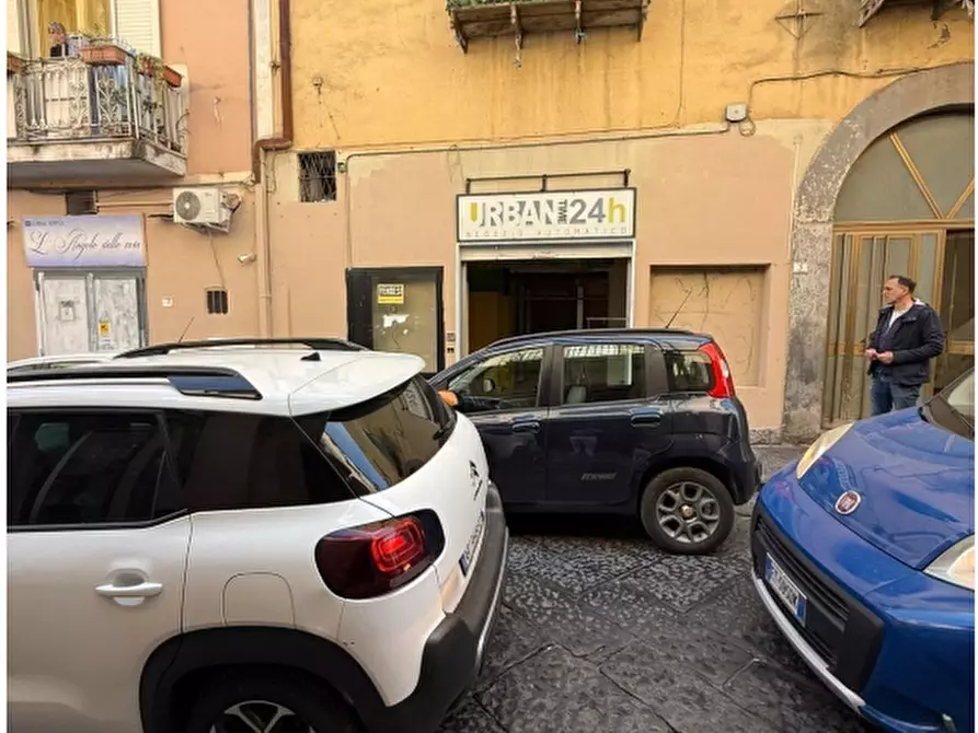Immagine 11 di Negozio in vendita  in Via Antonio Gramsci, 5 a Somma Vesuviana