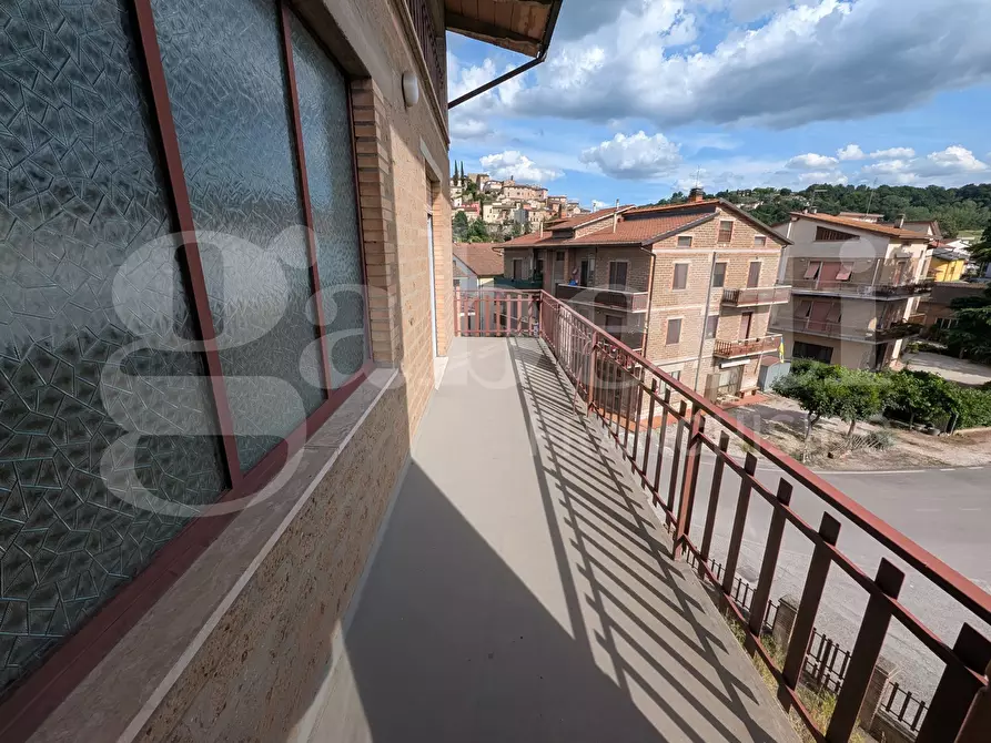 Immagine 8 di Casa indipendente in vendita  in Via G.MATTEOTTI, 32 a Deruta