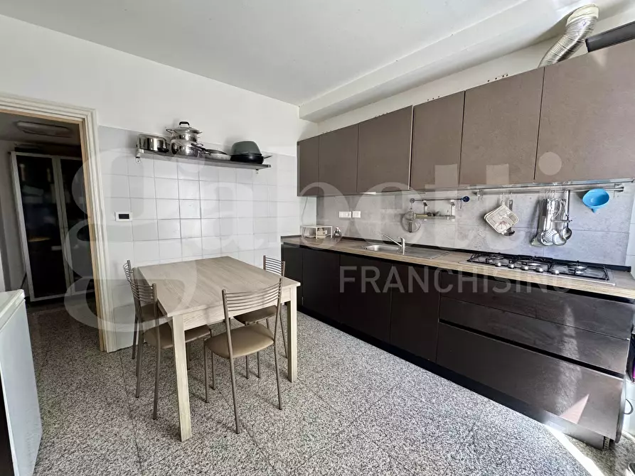 Immagine 9 di Appartamento in vendita  in Corso Sardegna, 66 a Genova