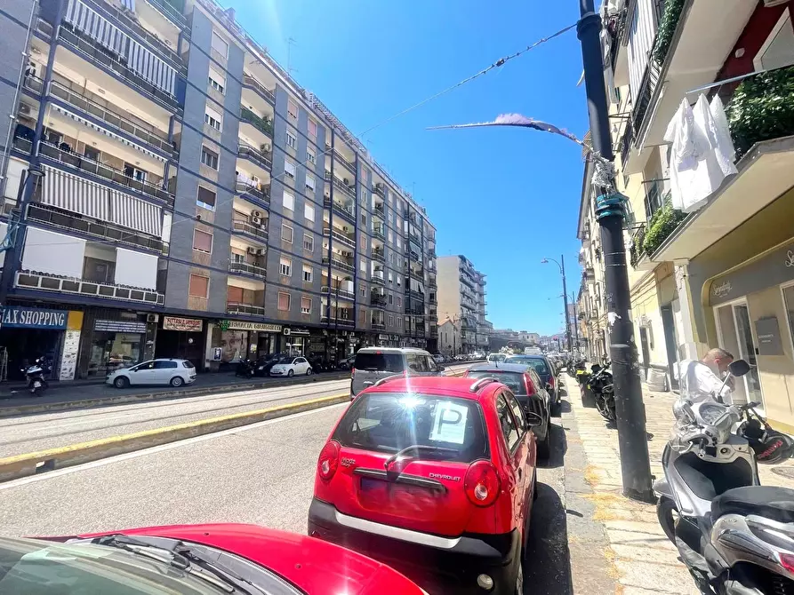 Immagine 2 di Negozio in vendita  in Via Nuova Poggioreale, 46G a Napoli