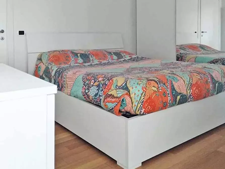 Immagine 6 di Appartamento in vendita  in Via LUNGOMARE ALIGHIERI, 21 a Senigallia