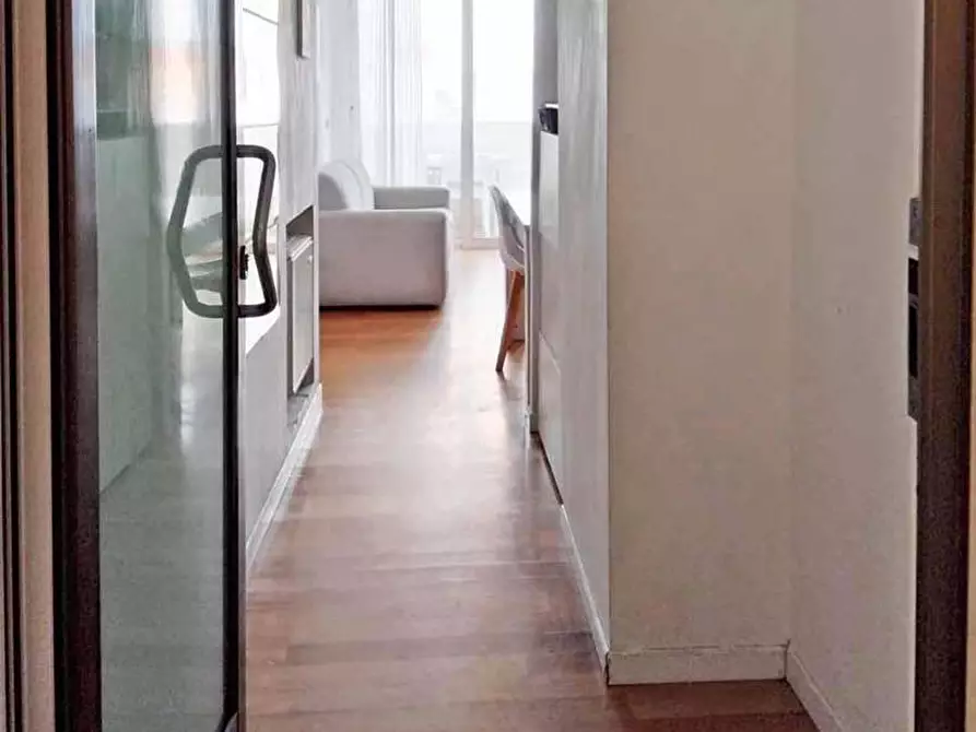 Immagine 4 di Appartamento in vendita  in Via LUNGOMARE ALIGHIERI, 21 a Senigallia