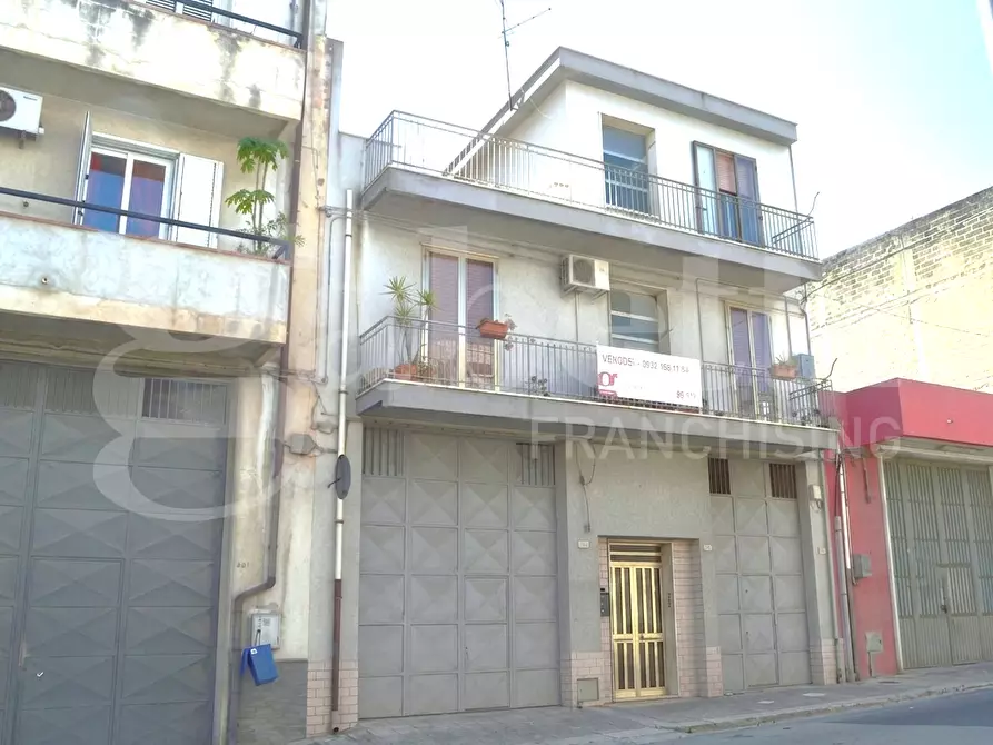 Immagine 1 di Casa indipendente in vendita  in Corso Vittorio Emanuele, 443 a Comiso