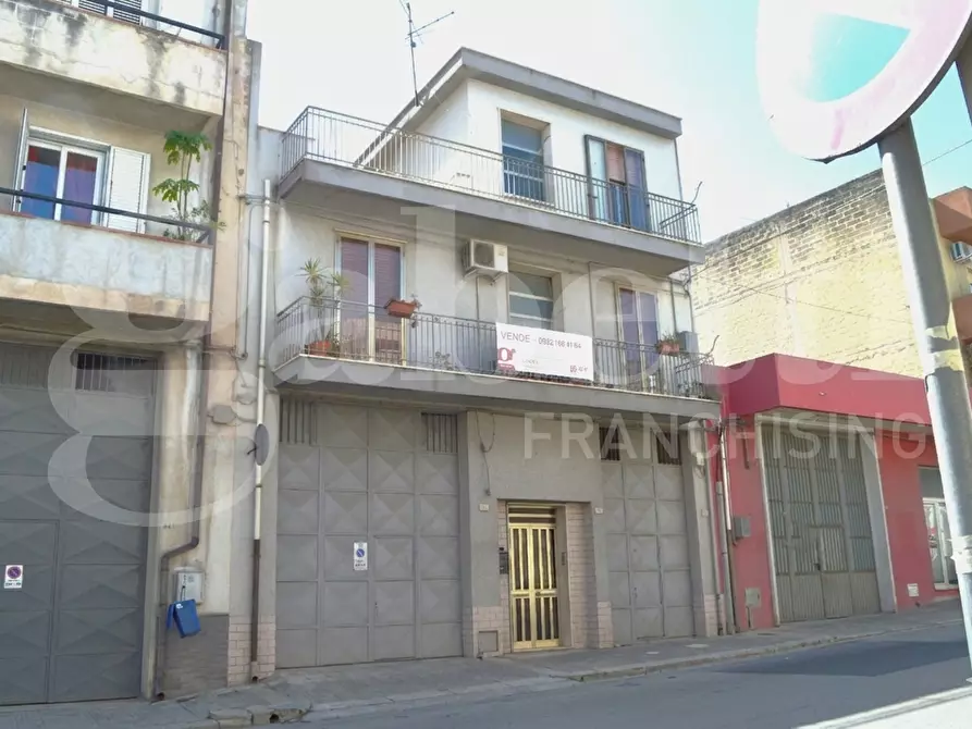 Immagine 36 di Casa indipendente in vendita  in Corso Vittorio Emanuele, 443 a Comiso
