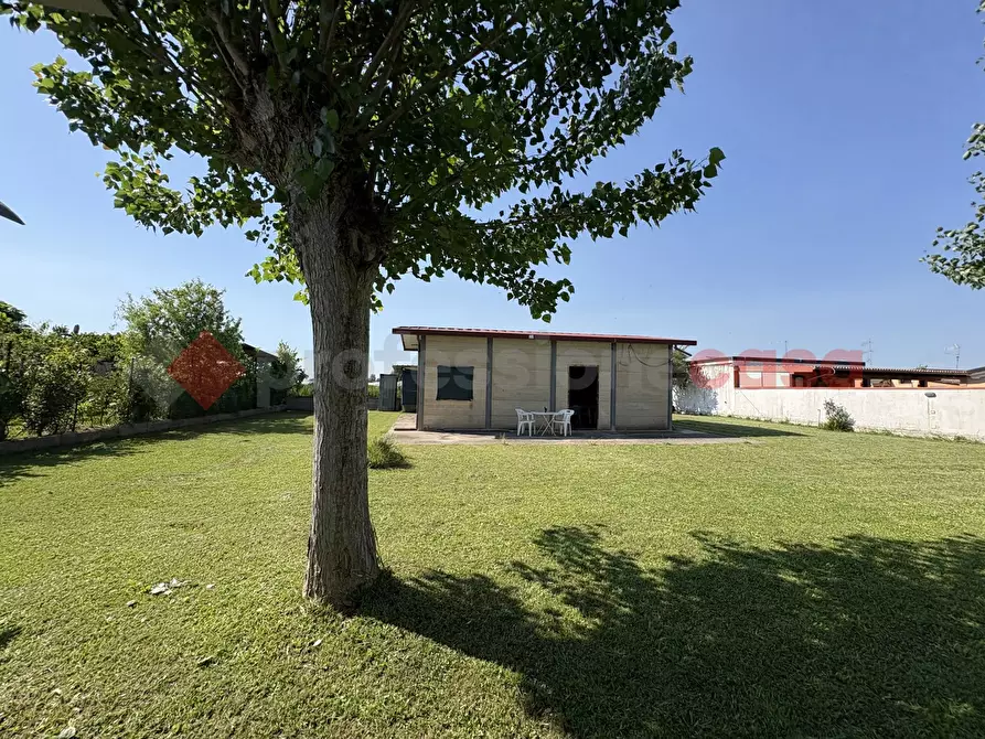 Immagine 1 di Casa indipendente in vendita  in Via SAN FELICE CIRCEO, 15 a Terracina