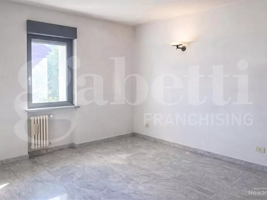 Immagine 9 di Ufficio in affitto  in Corso Padre Lorenzo, 29 a Aosta