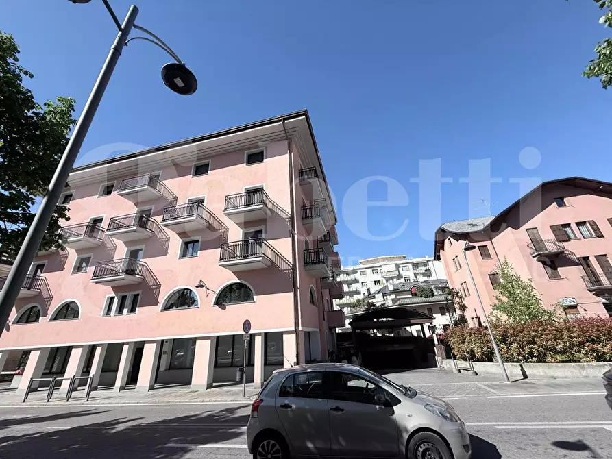 Immagine 15 di Ufficio in affitto  in Corso Padre Lorenzo, 29 a Aosta