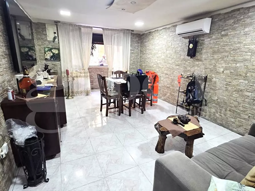 Immagine 3 di Appartamento in vendita  in Via Andrea Cantelmo a Napoli