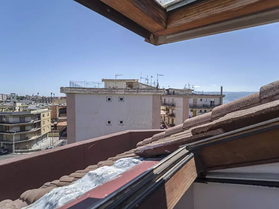 Immagine 31 di Attico in vendita  in Via adolfo celi, 43 a Messina