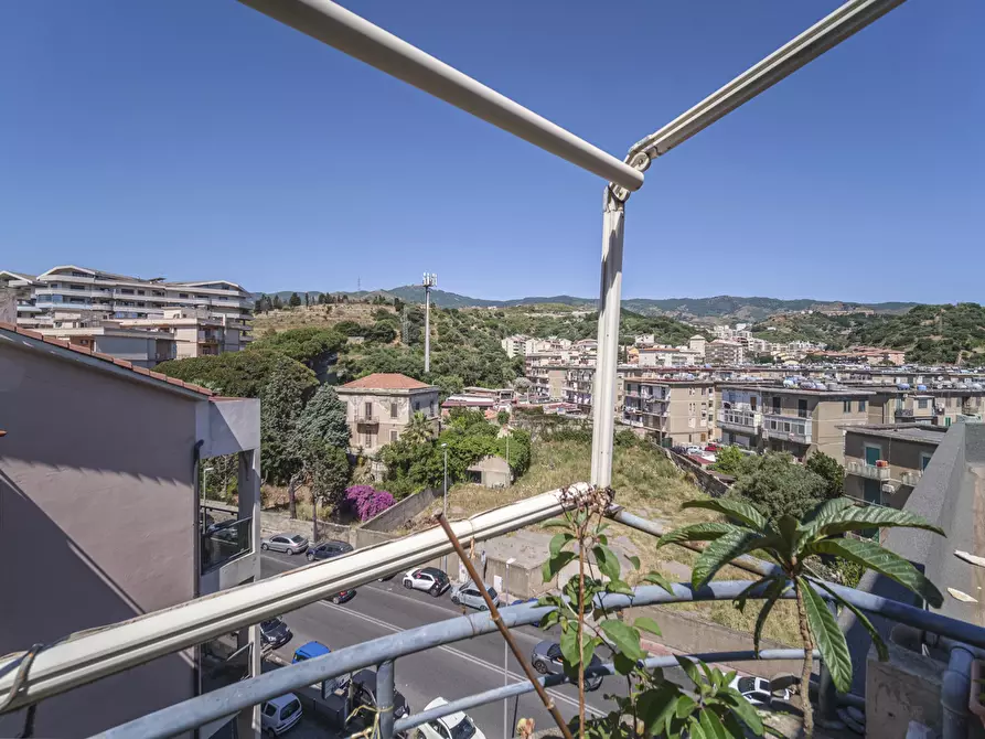 Immagine 12 di Attico in vendita  in Via adolfo celi, 43 a Messina