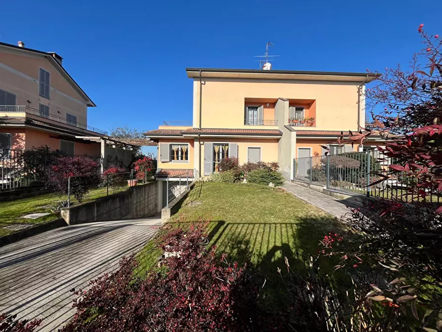 Immagine 41 di Casa bifamiliare in vendita  in Via berlinguer, 25 a Ozzero